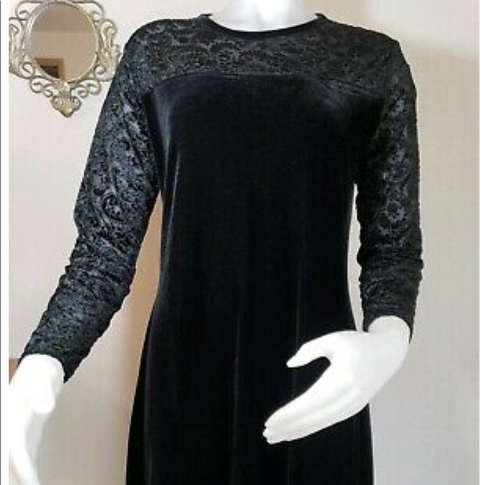 Velvet Black Party Dress - Size 6